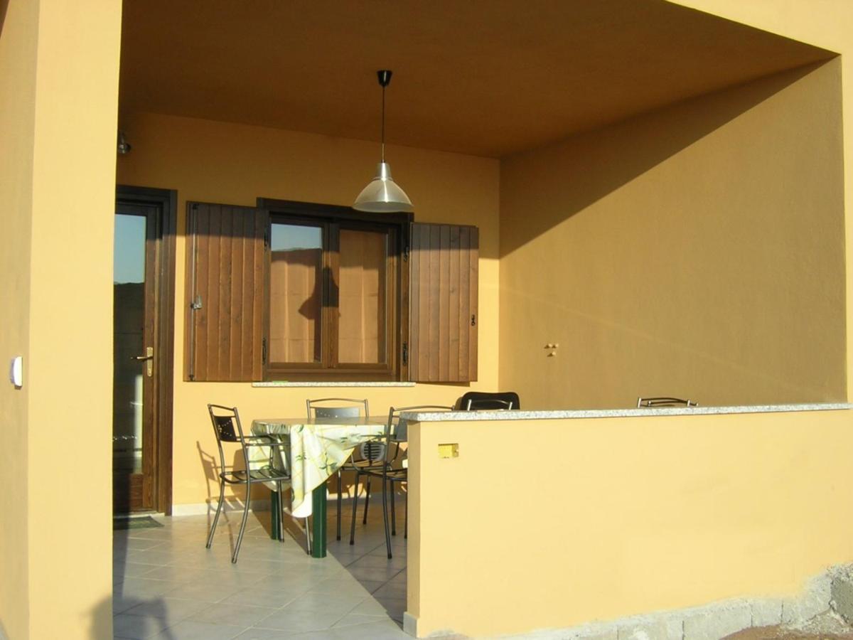 トレズヌラーゲスPorto Alabe Sardegna.... A Due Passi Dal Mareアパートメント エクステリア 写真