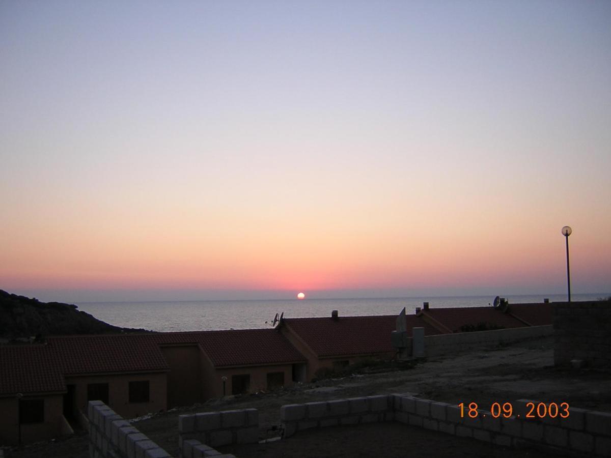 トレズヌラーゲスPorto Alabe Sardegna.... A Due Passi Dal Mareアパートメント エクステリア 写真