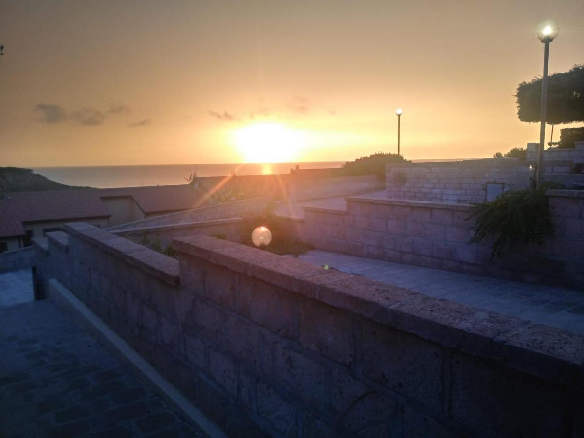 トレズヌラーゲスPorto Alabe Sardegna.... A Due Passi Dal Mareアパートメント エクステリア 写真